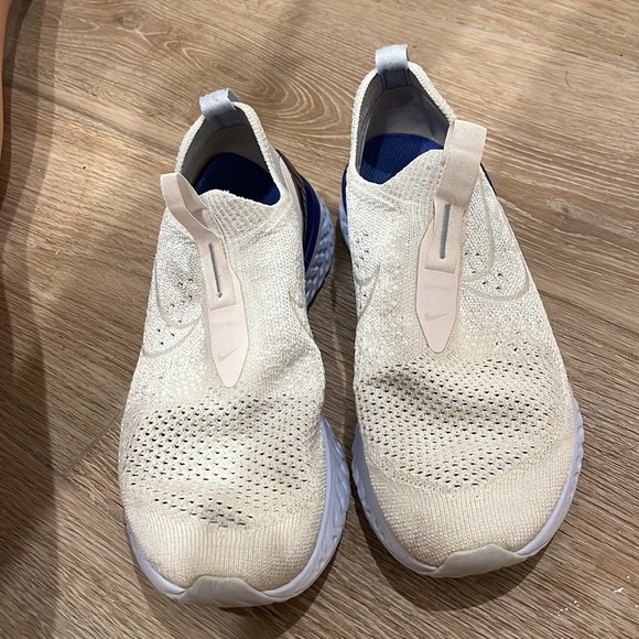 SOLD - Picture 3 of 6